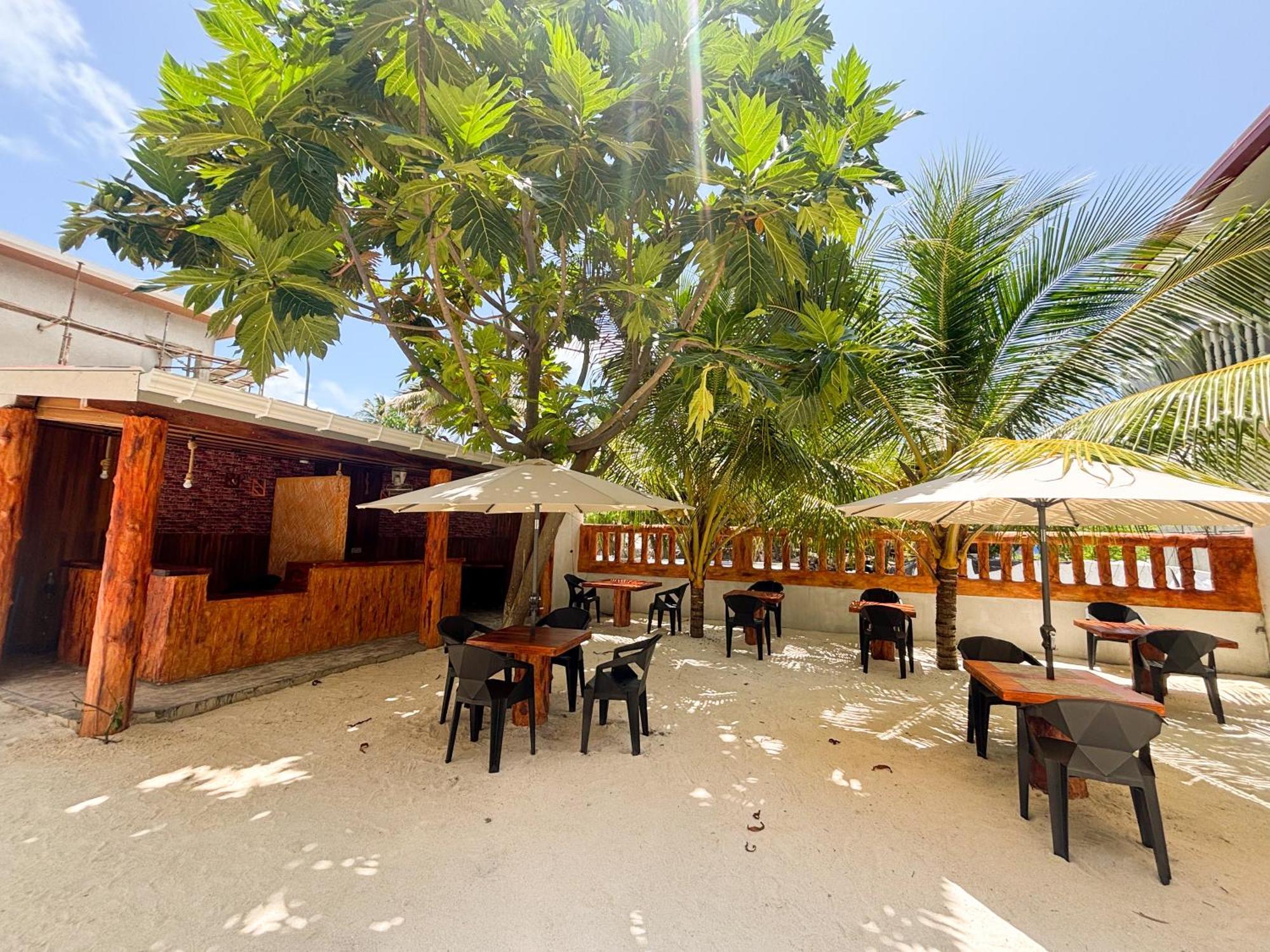 Mathiveri Thundi Inn מראה חיצוני תמונה