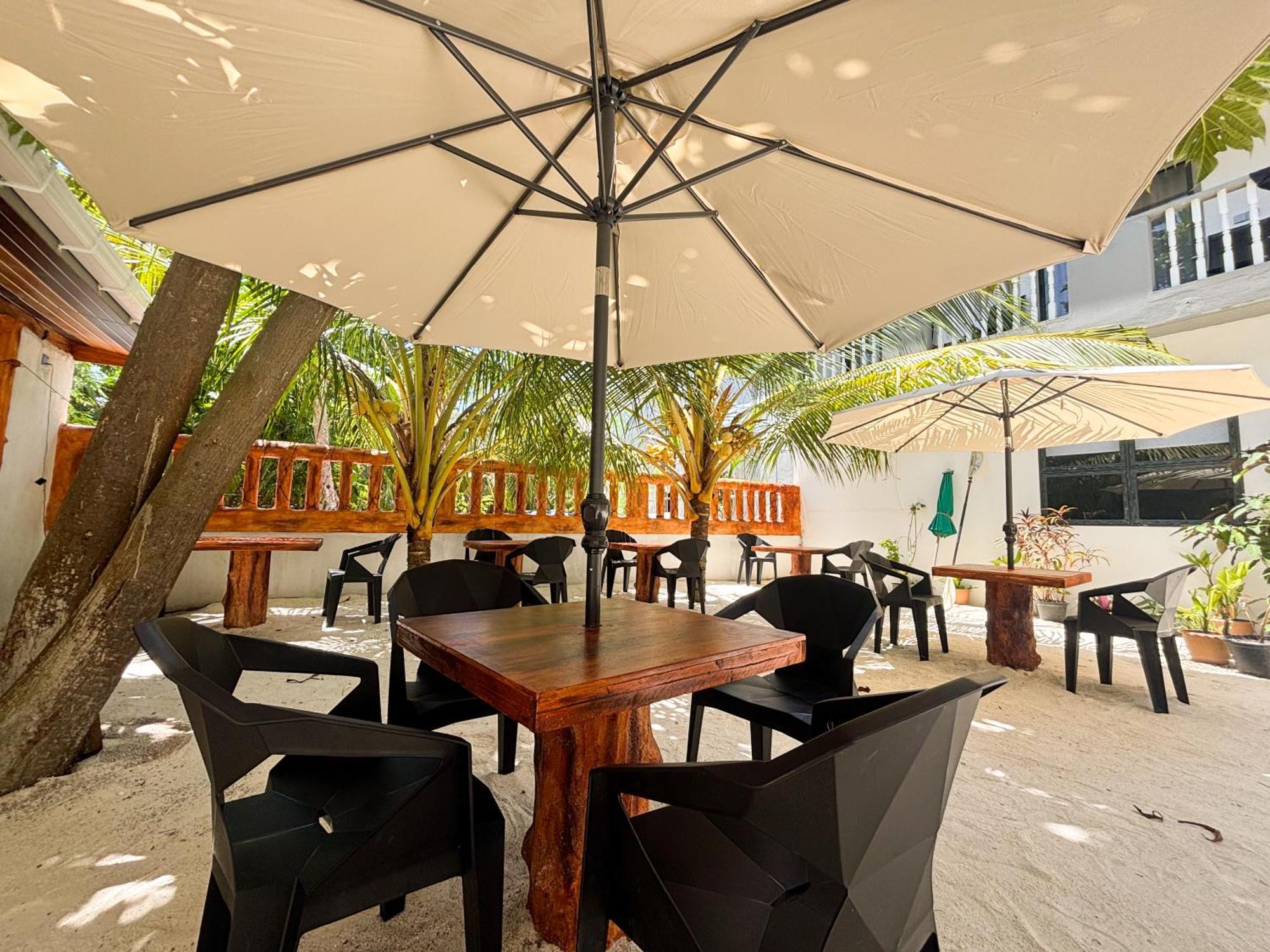 Mathiveri Thundi Inn מראה חיצוני תמונה