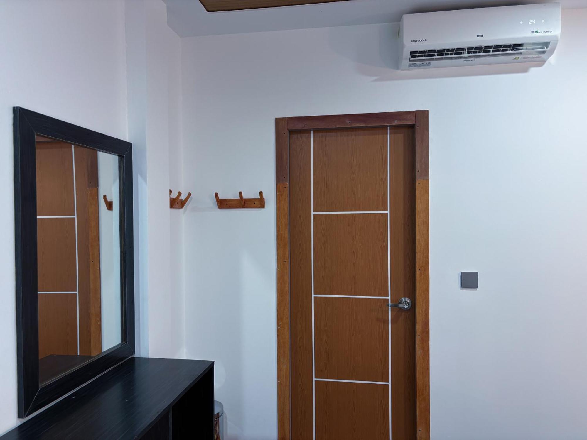 Mathiveri Thundi Inn מראה חיצוני תמונה